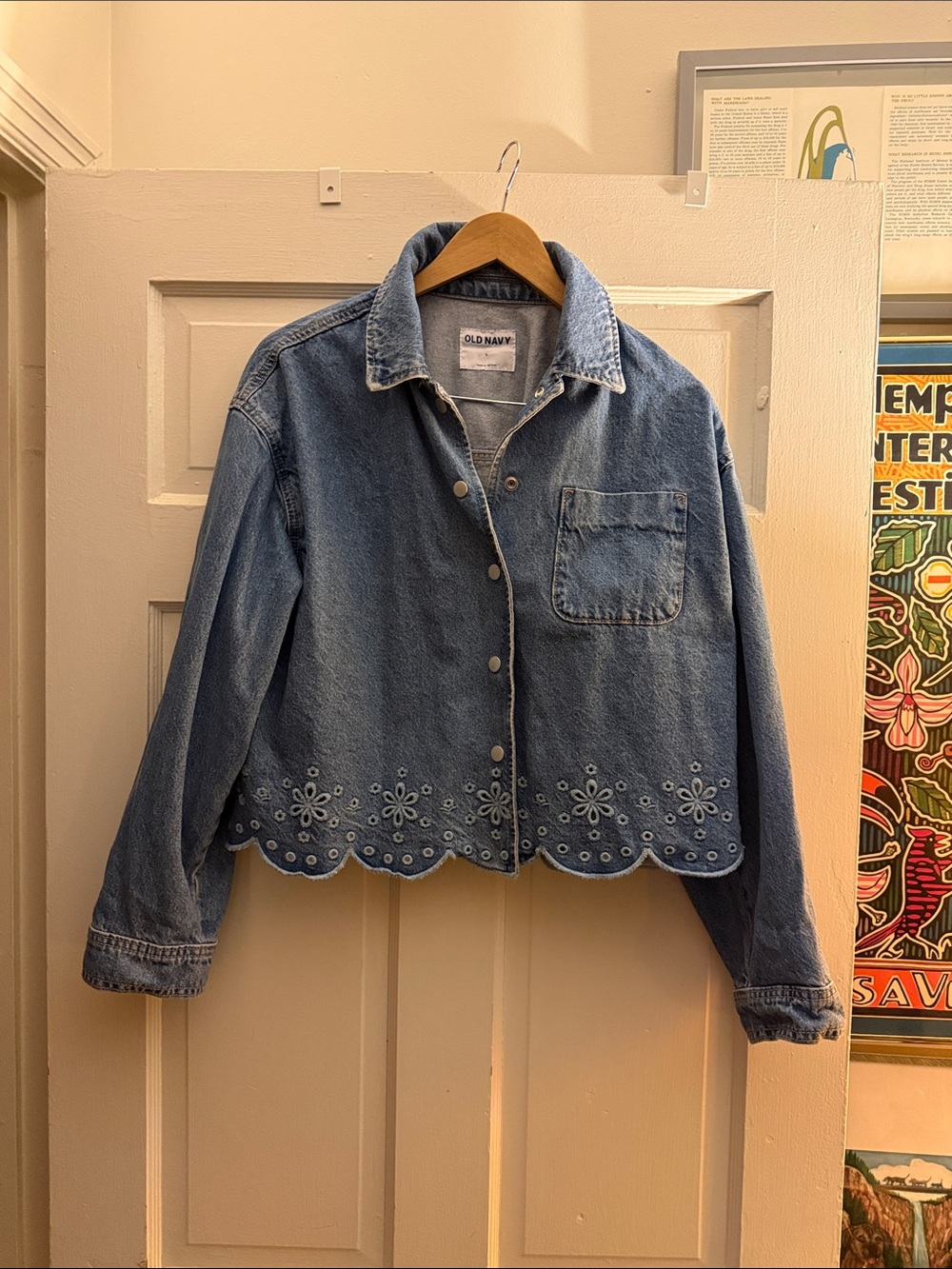 Old Navy Light Blue Cropped Eyelet Embroidered Denim Jacket